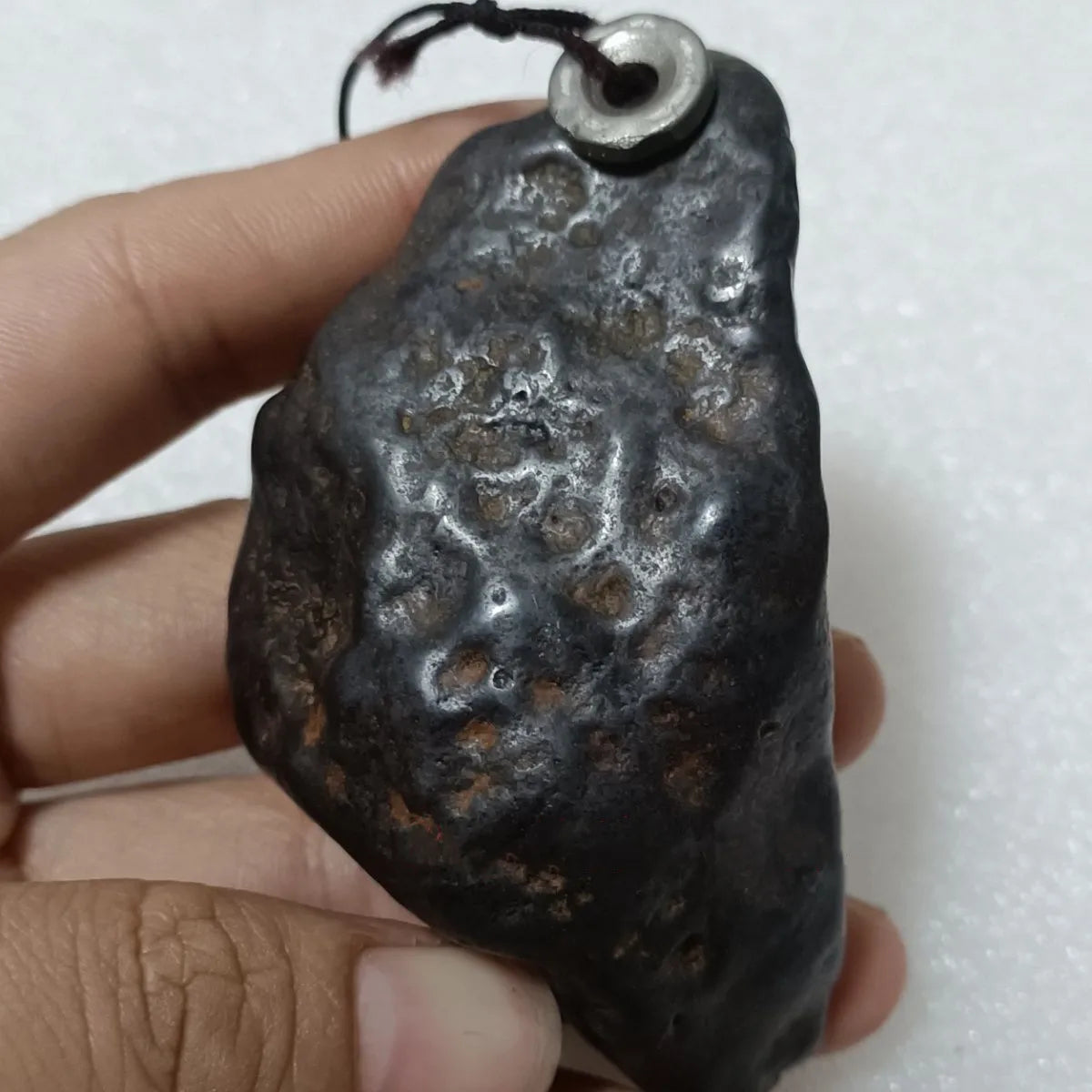 1Pcs Rare Natural Meteorite Iron Meteorite Protolith Strong Magnetism Falling Stone Collection Home Decorations Ornament Gift