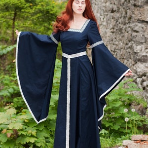 Medieval Dress, Fantasy Gown, Medieval Renaissance Dress, Medieval Wedding Dress, Sansa Cosplay Gown, Renaissance Fair, Fantasy Dress