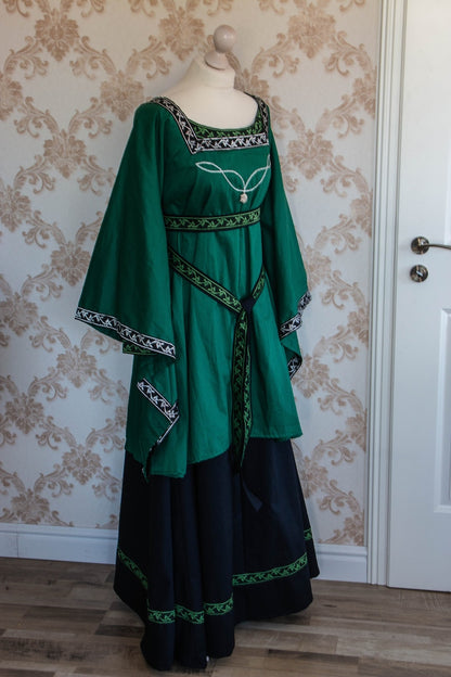 Medieval Costume Dress for Women, Witch Clothing, Historical Gown,