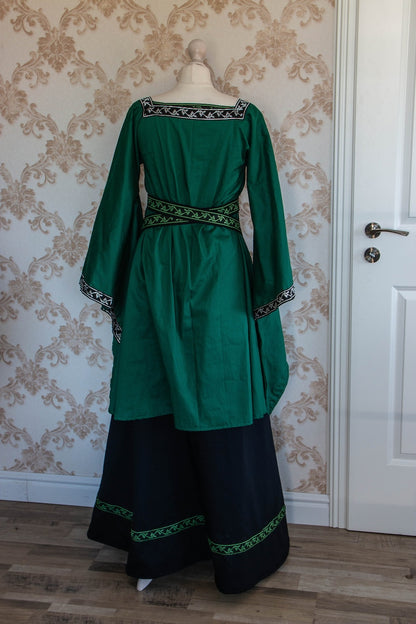 Medieval Costume Dress for Women, Witch Clothing, Historical Gown,