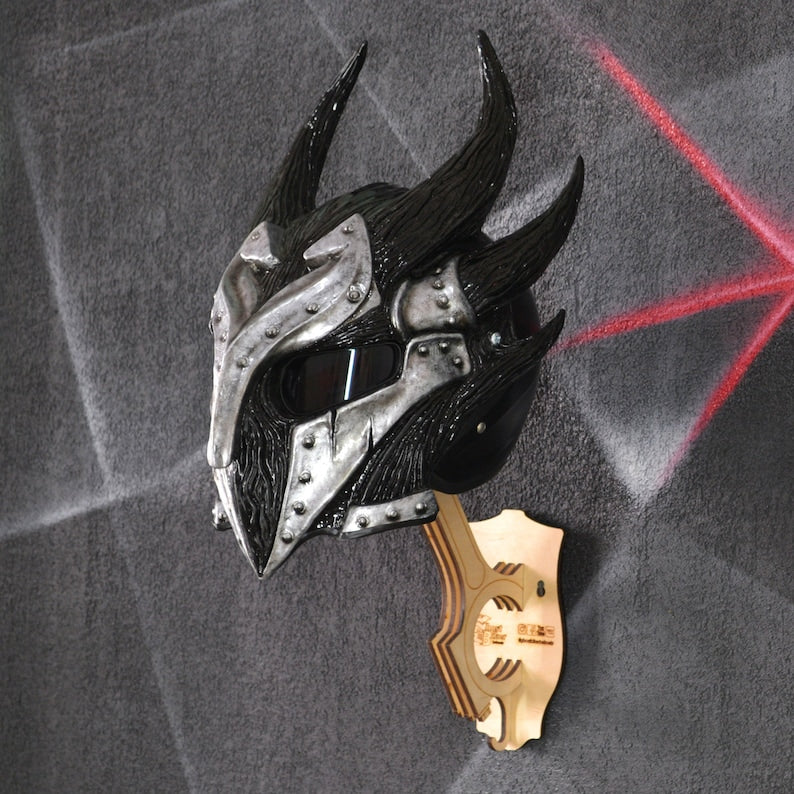 Skyrim Daedric Motorcycle Helmet. DOT & ECE Certified. Road Legal in Every Country.